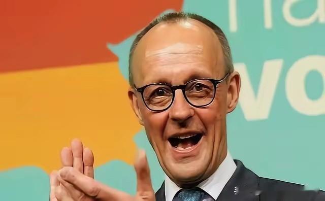 德国外长当着全世界的面，一句话把桌子掀了：我们宁可被美国一脚踹开，也绝不会回头看