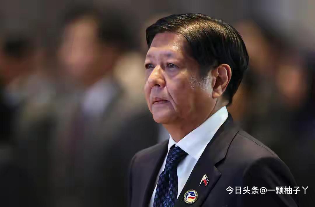 近期菲律宾在南海动作不断，频频采取挑衅行为，转头却因国内物资紧张向中国寻求援助，