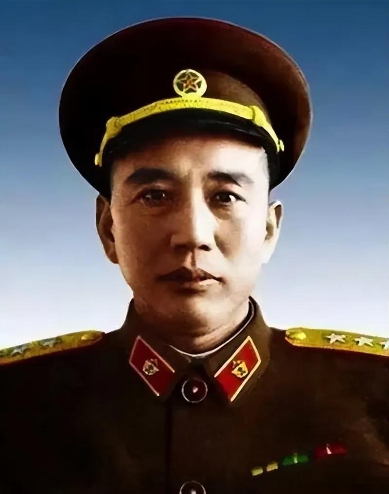 看党的高级干部在毛主席时代，是如何与老百姓打成一遍的，下面是一组王震将军在那个时