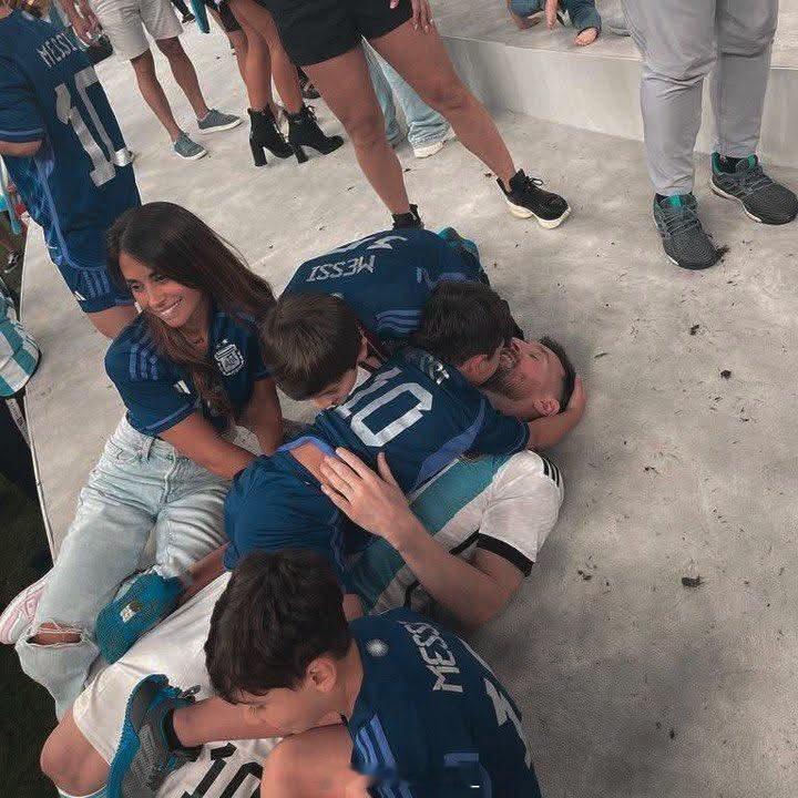 梅西  来自麻袋对爹的热烈的爱 