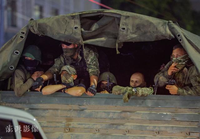 【瓦格纳撤兵回营，#普里戈任刑事立案将被撤销#并前往白俄罗斯】当地时间6月24日