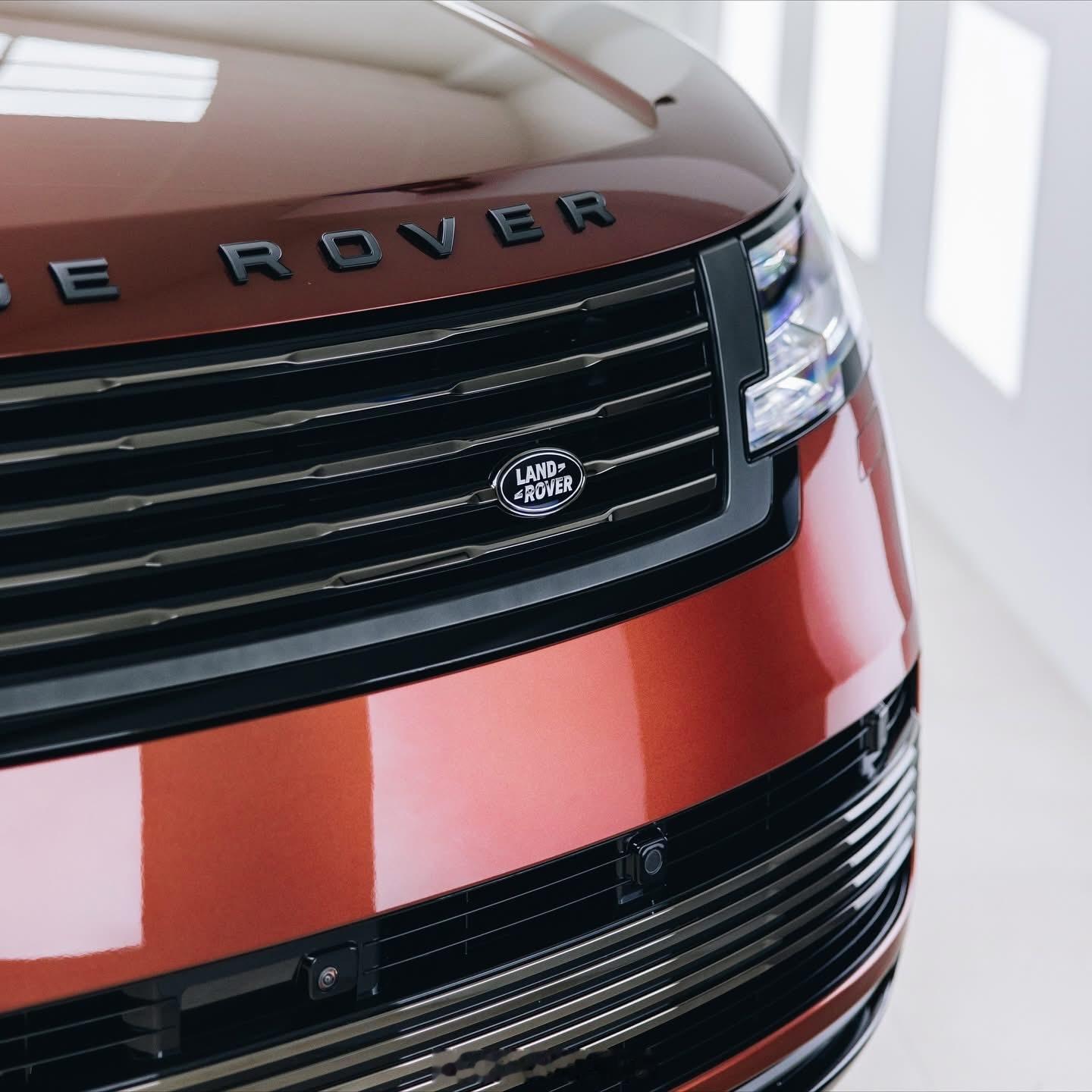 稀有桑吉耐落橙涂装🧱🧱🧱路虎揽胜SV👽👽👽这质感可以不？ 