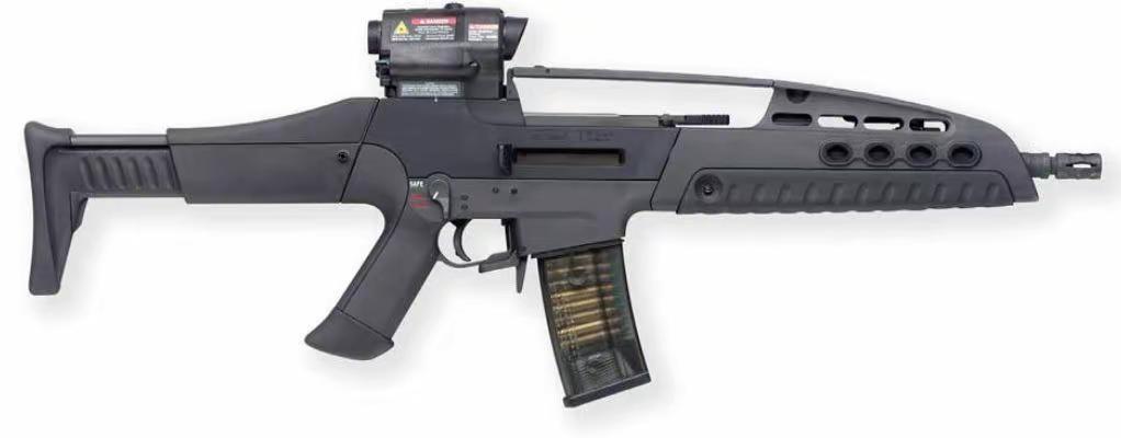 原本试图替代m16的枪。✅ XM8（原定全军替换M16/M4，项目取消） ✅ X