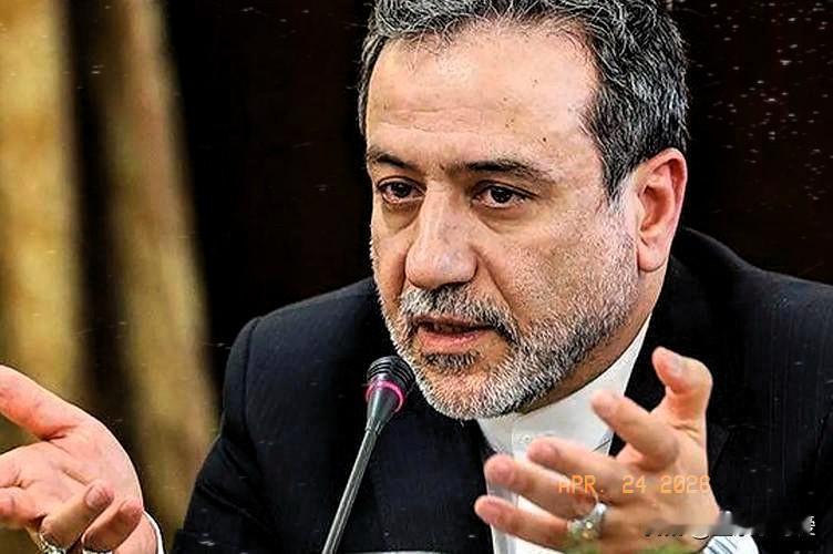 伊朗传来最新消息！

4月24日，伊朗总统佩泽希齐扬发文说：在伊朗，没有强硬派或