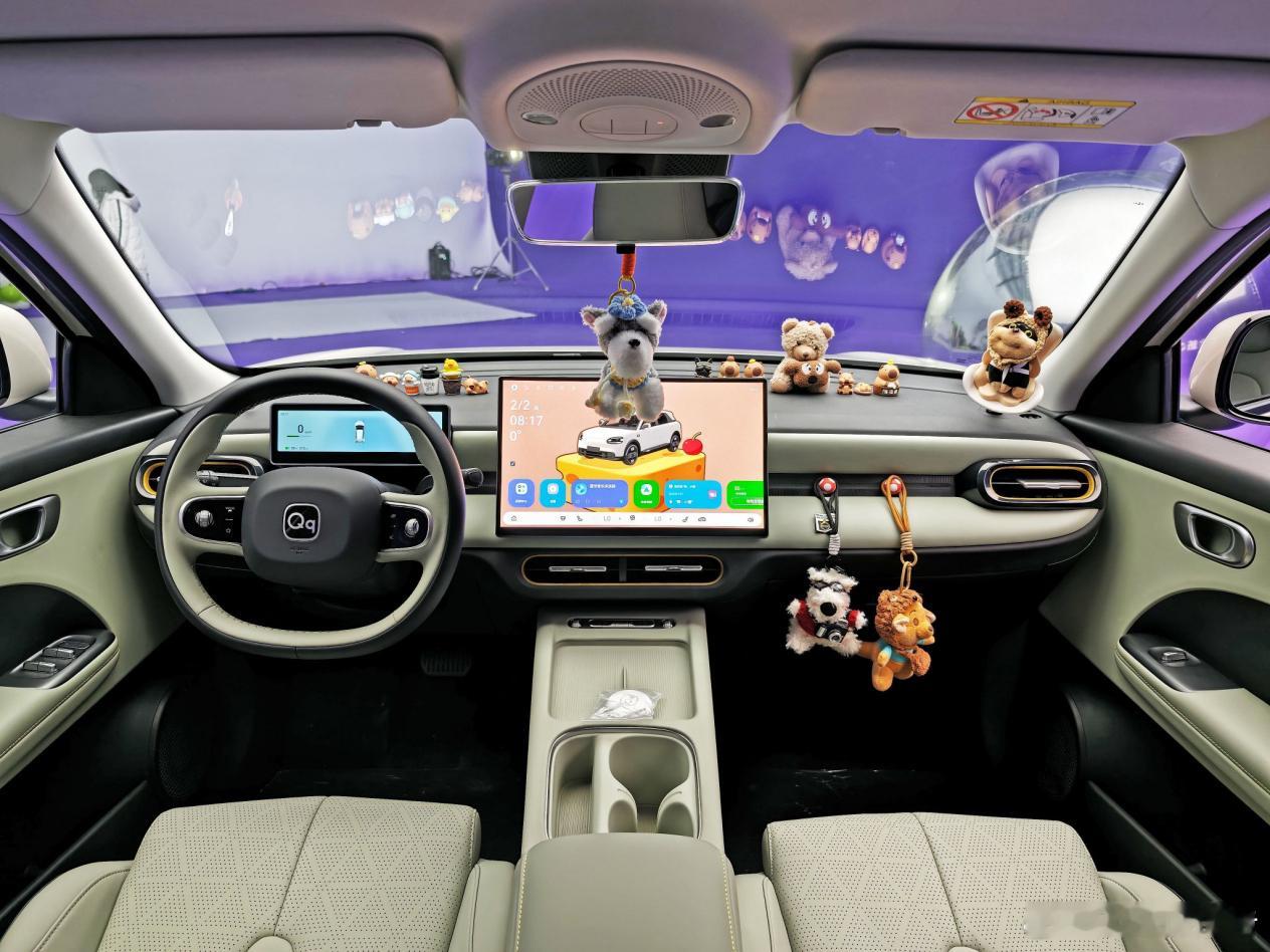 奇瑞全新QQ3官图曝光奇瑞汽车正式宣布经典IP“奇瑞QQ”焕新归来，并定于2月6