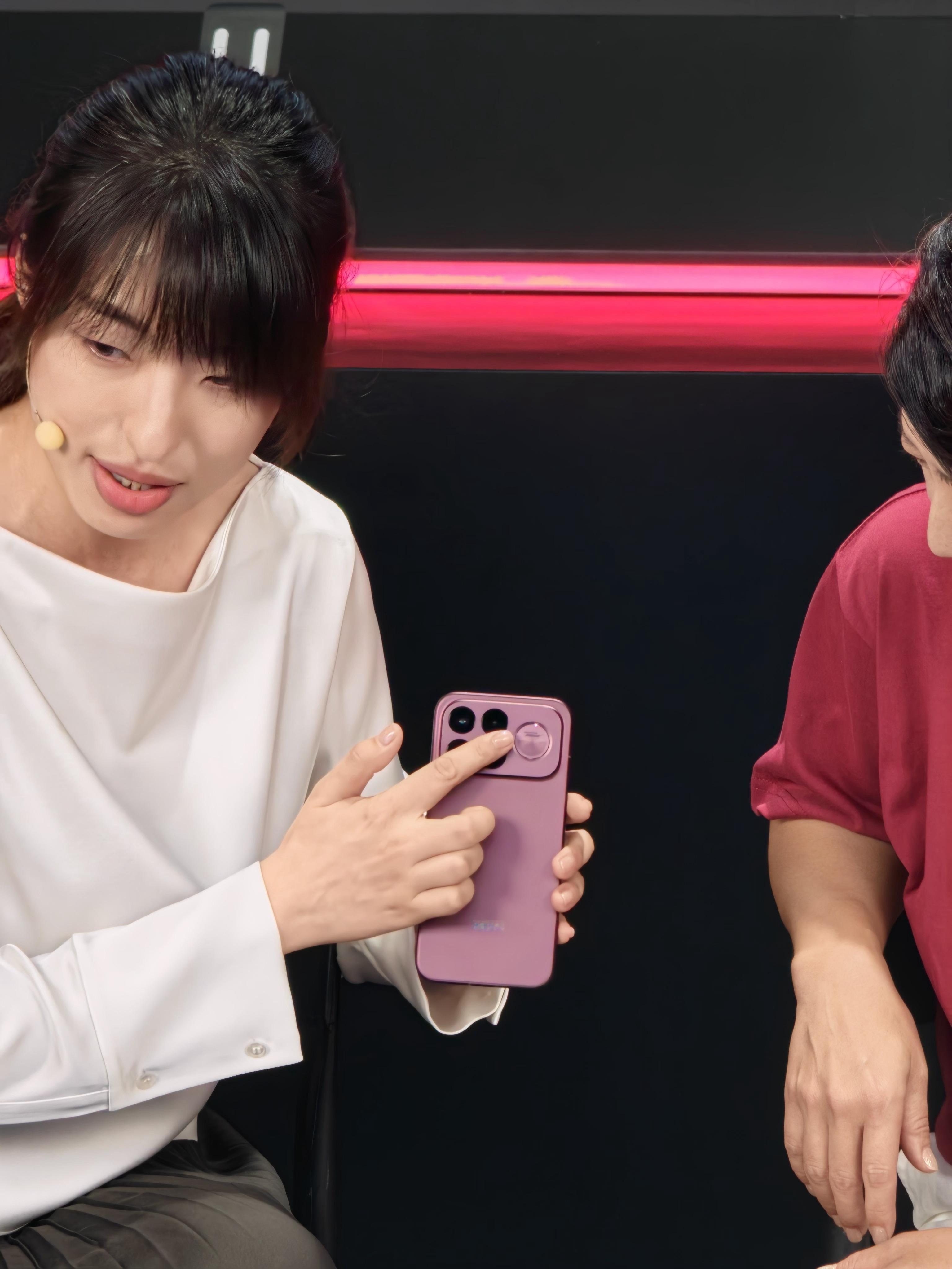 K100 Pro 的M11屏，基本上满足了之前高刷和高分不能同时在手机上出现的遗