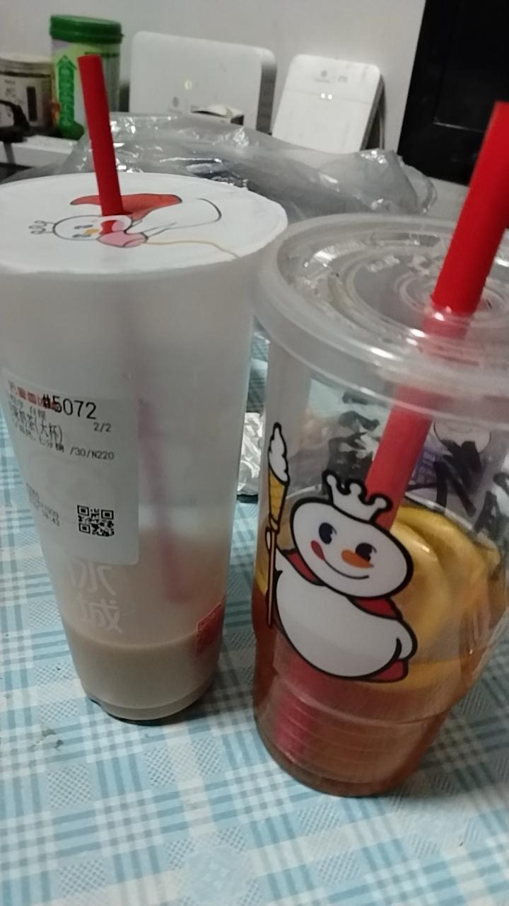 秋天的第一杯奶茶，喝上了！