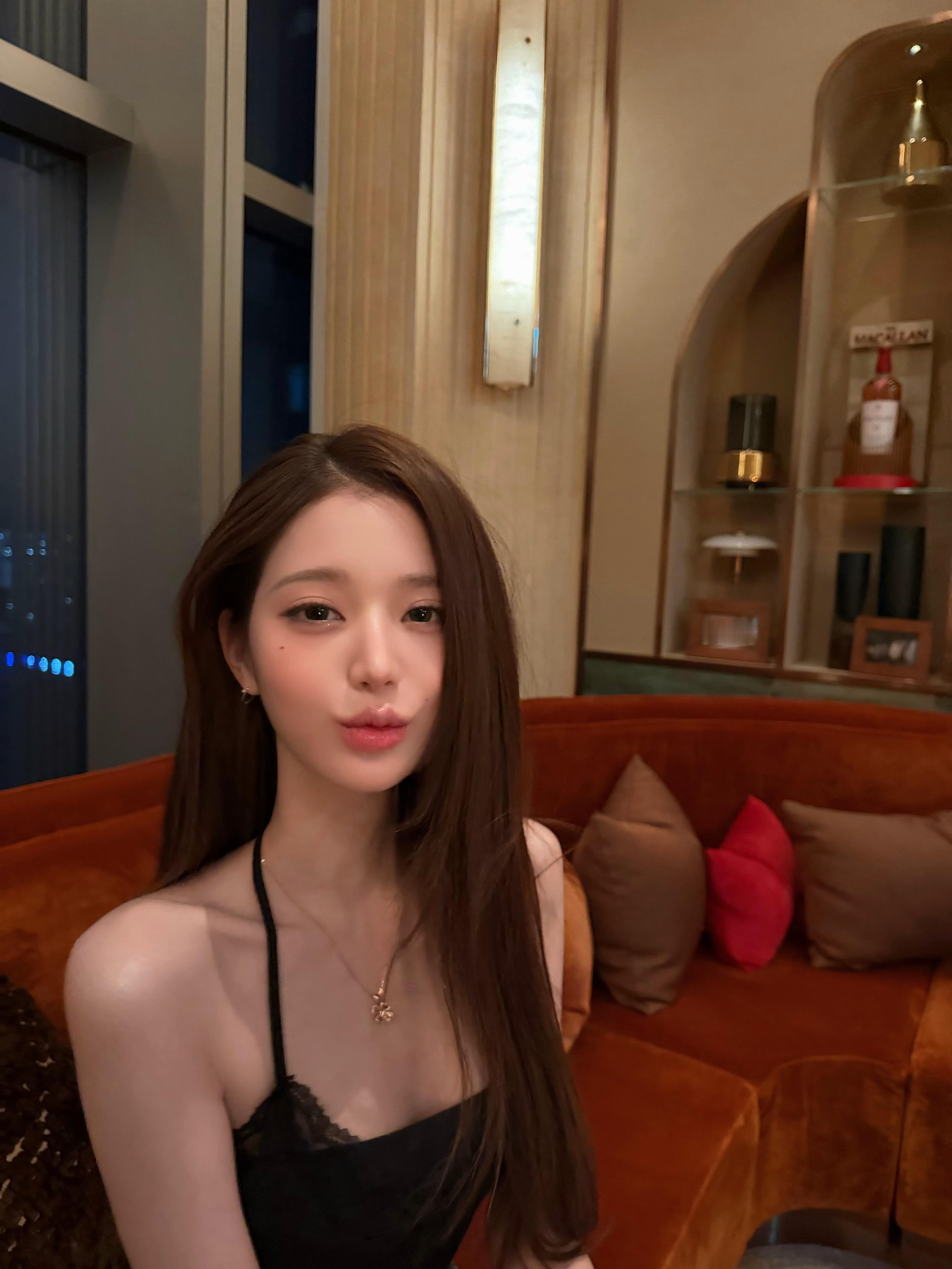 张元英0831生日快乐 🌷ive五团一 🐰张元英 260831【🐰ins更