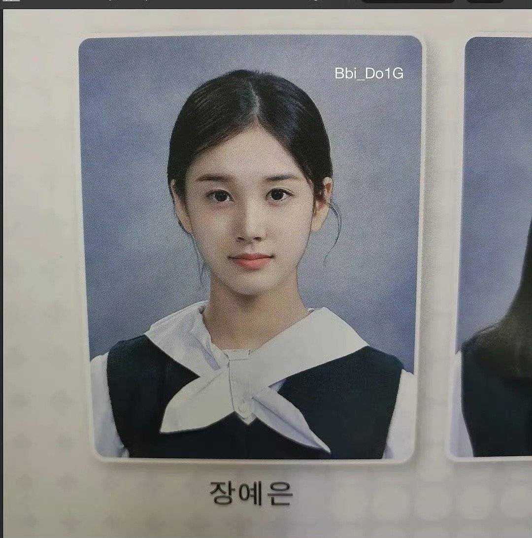 一张张礼恩高中毕业照 ​​​