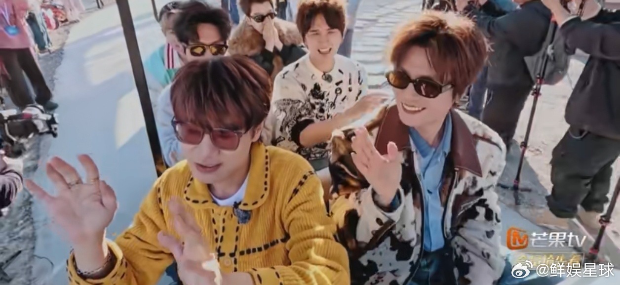 在“有风季”里，我们见证了最舒服的相处和最真的笑声。节目会收官，但老友记的快乐永