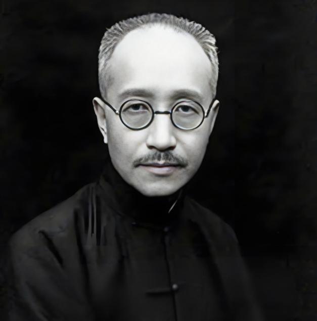 1924 年，上海霞飞路公馆里，章士钊刚把交际花奚翠珍接进门，原配吴弱男就带着三