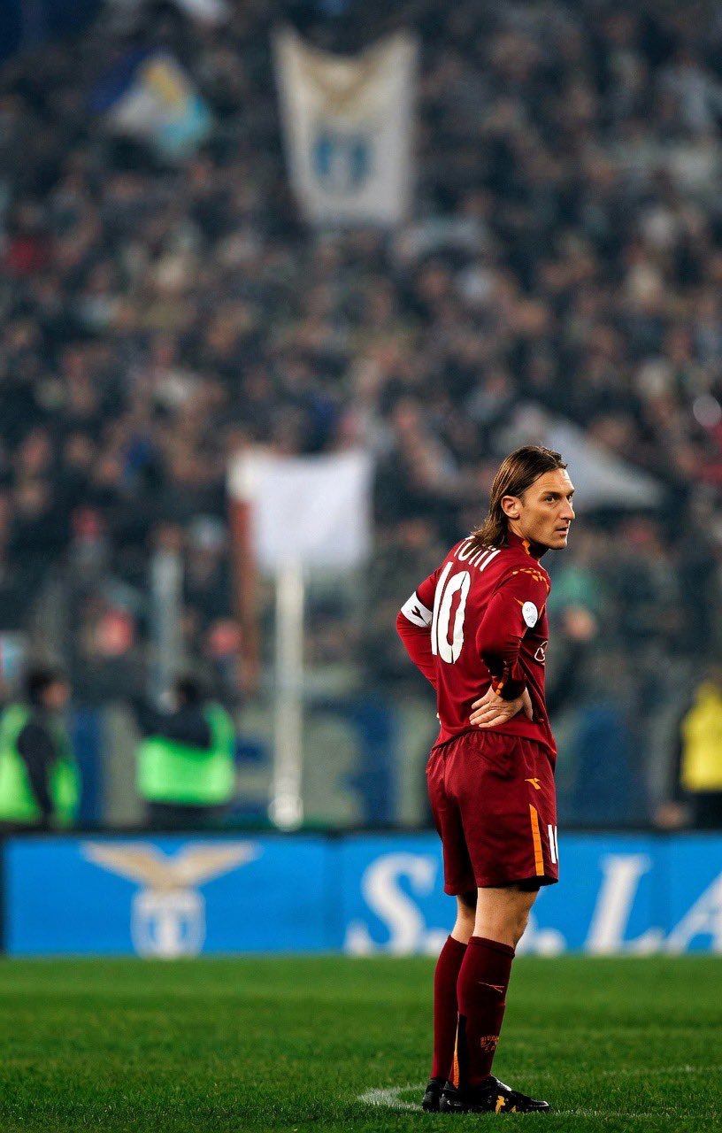 TOTTI意甲罗马足球壁纸