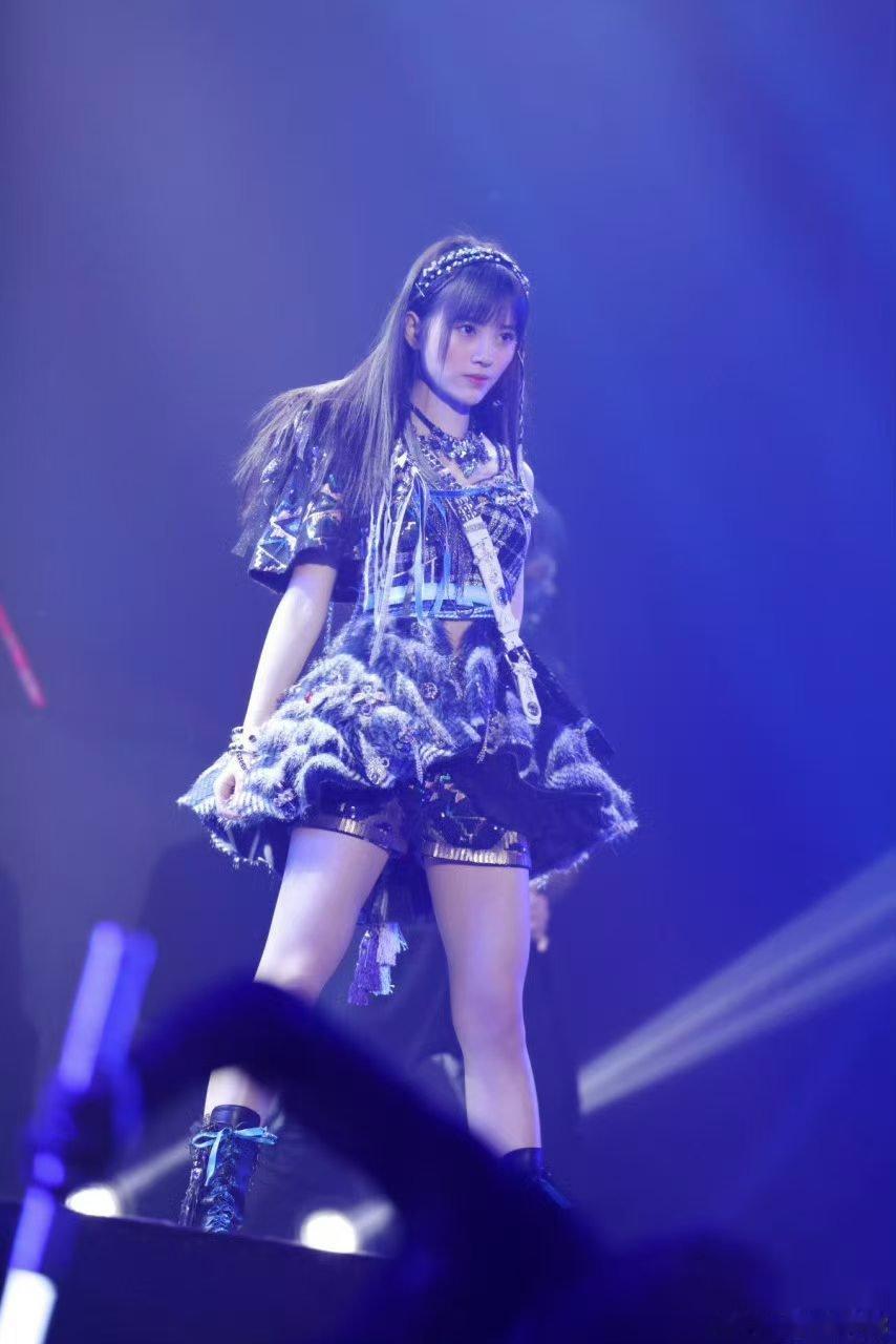 少女暴君鞠婧祎 ​​​