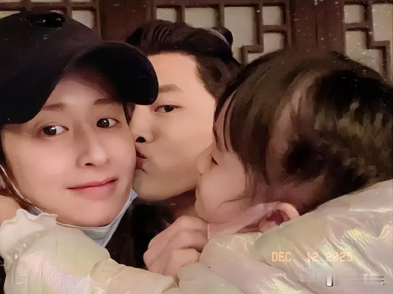 付辛博颖儿：爱若星河，岁岁长明

时光轻舞，付辛博与颖儿于岁月长卷中，勾勒出一幅