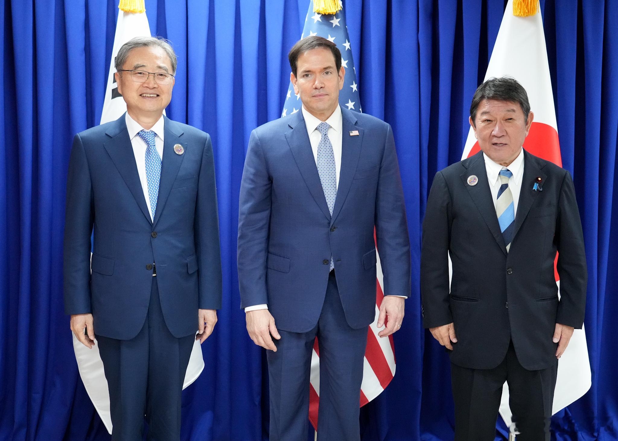 日本不要自作多情！日本外相茂木敏充在菲律宾举行的东盟外长峰会时向媒体称，22日与
