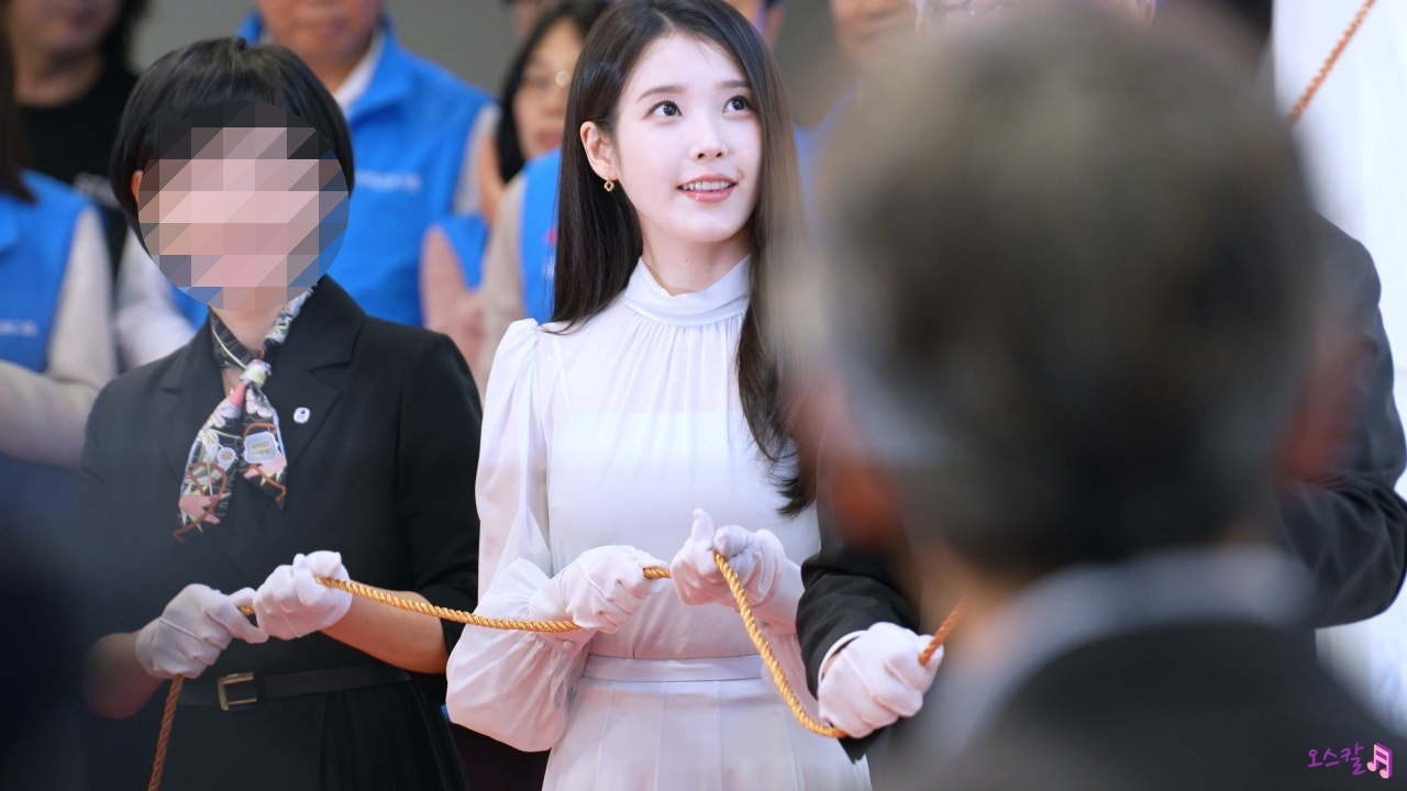 IU  ❤️IU李知恩21世纪大君夫人 260402 IU友利金融高清饭拍cr.