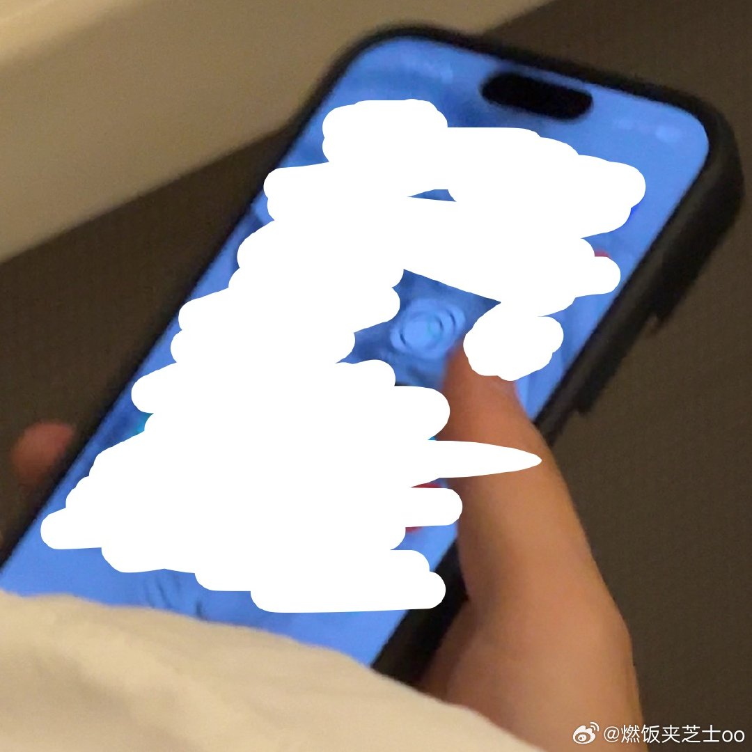 我发现何伟何伟用的一个加速器我不行了 