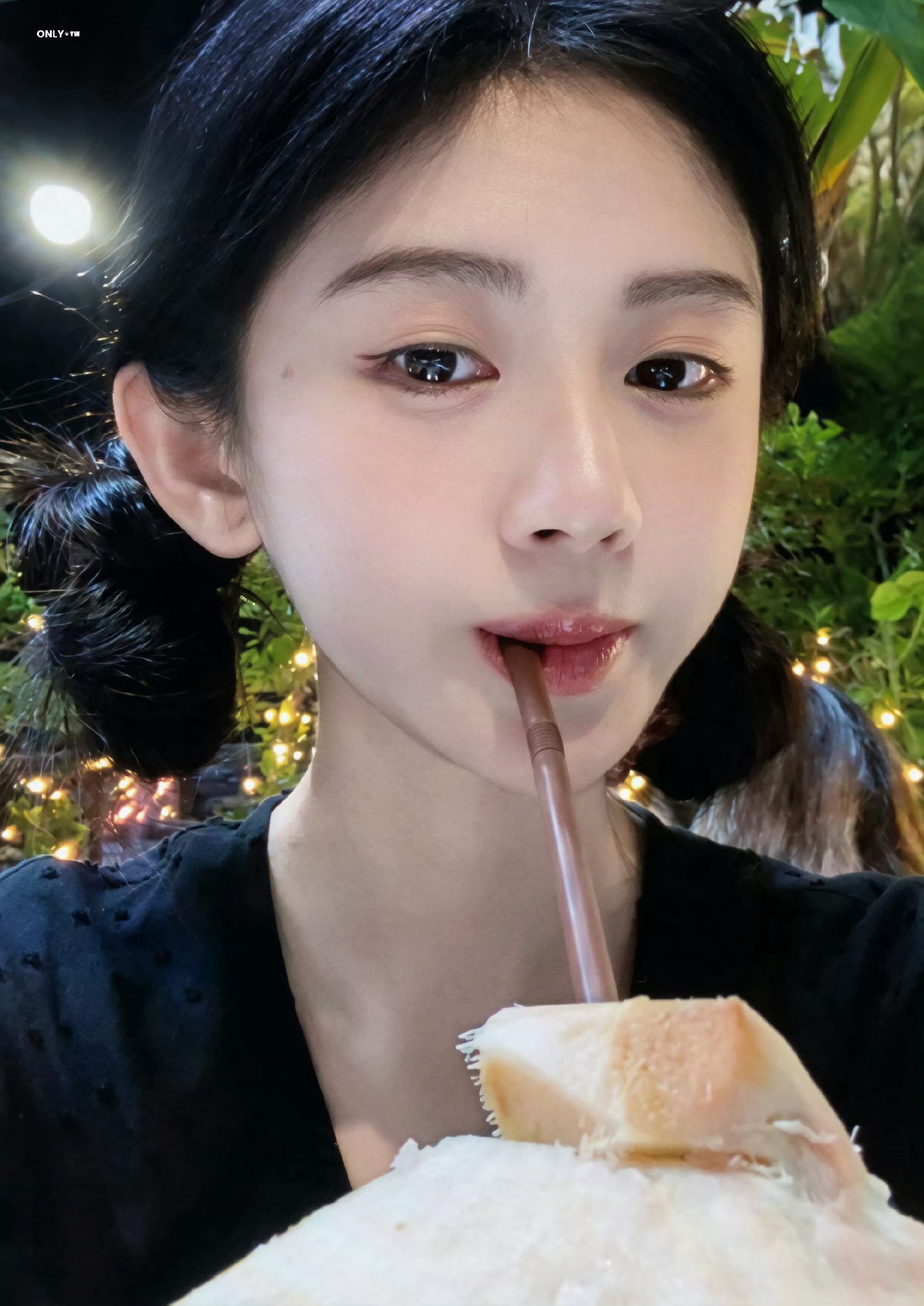 鞠婧祎周边市场[超话]谁偷走了我的五星卡，好不甘心！[摊手][跪了] ​​​