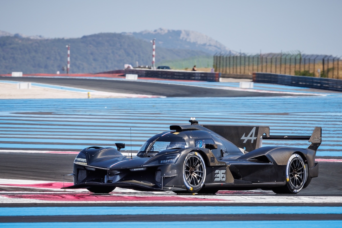 Alpine A424 LMDh在保罗里卡德完成首次测试继8月2日在勒卡斯特雷机