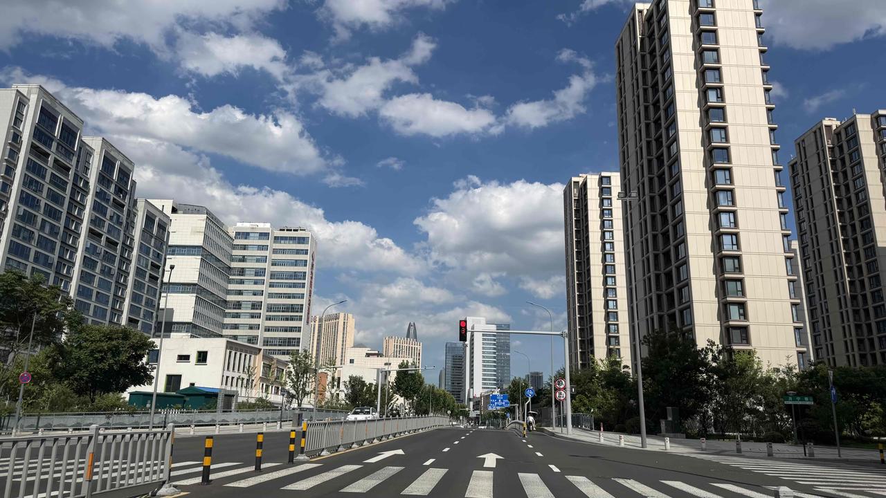 夏日生活随记头伏饺子二伏面我不知道什么来历，既然都在说入伏要吃饺子，我们今天也应
