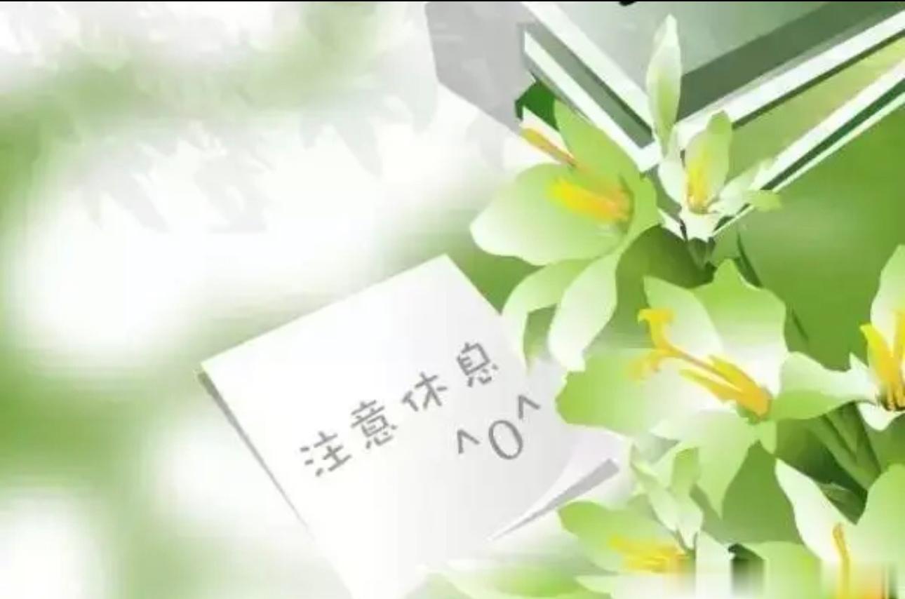 今儿看了好几个支原体肺炎好转后上学的娃，上了半天学，就又发烧了，连续采访了好几个
