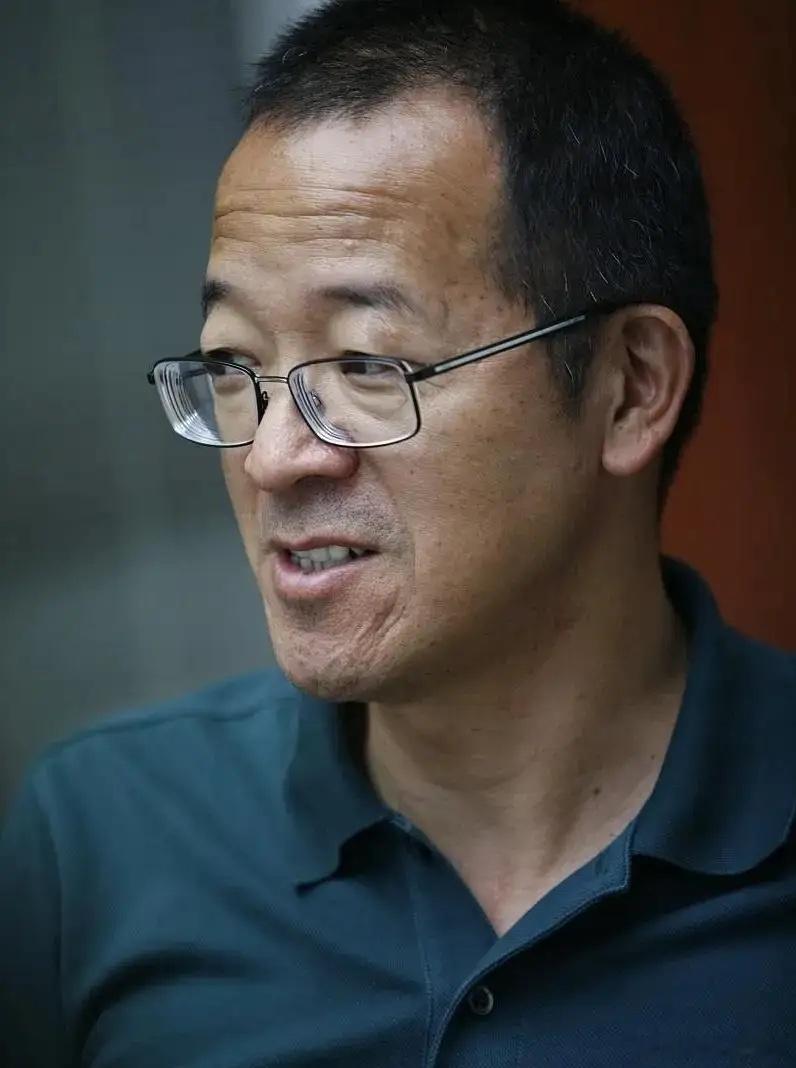 俞敏洪语出惊人：“我有两个大学男同学已经死了，都是家庭条件很好，但俩人没有抵抗挫