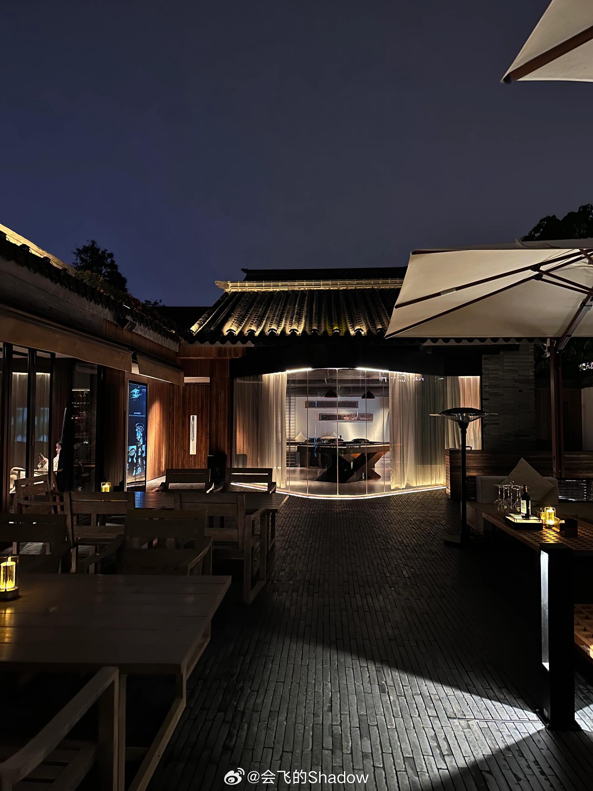 如果有多一張船票 你會唔會同我一齊走  ​​​