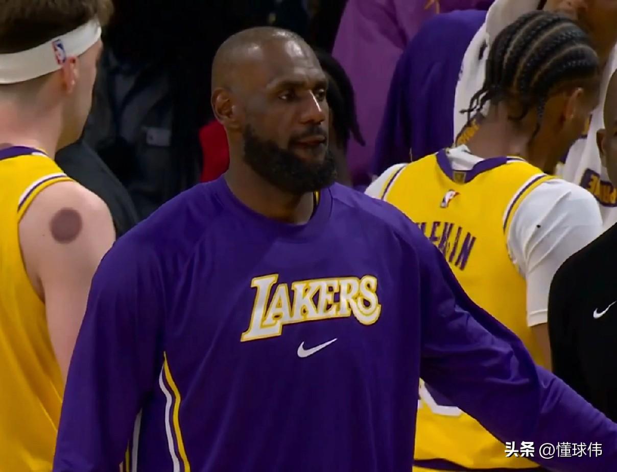 你认同吗？里夫斯谈詹姆斯：

“我觉得勒布朗如果想的话。”

“他能每场比赛都拿