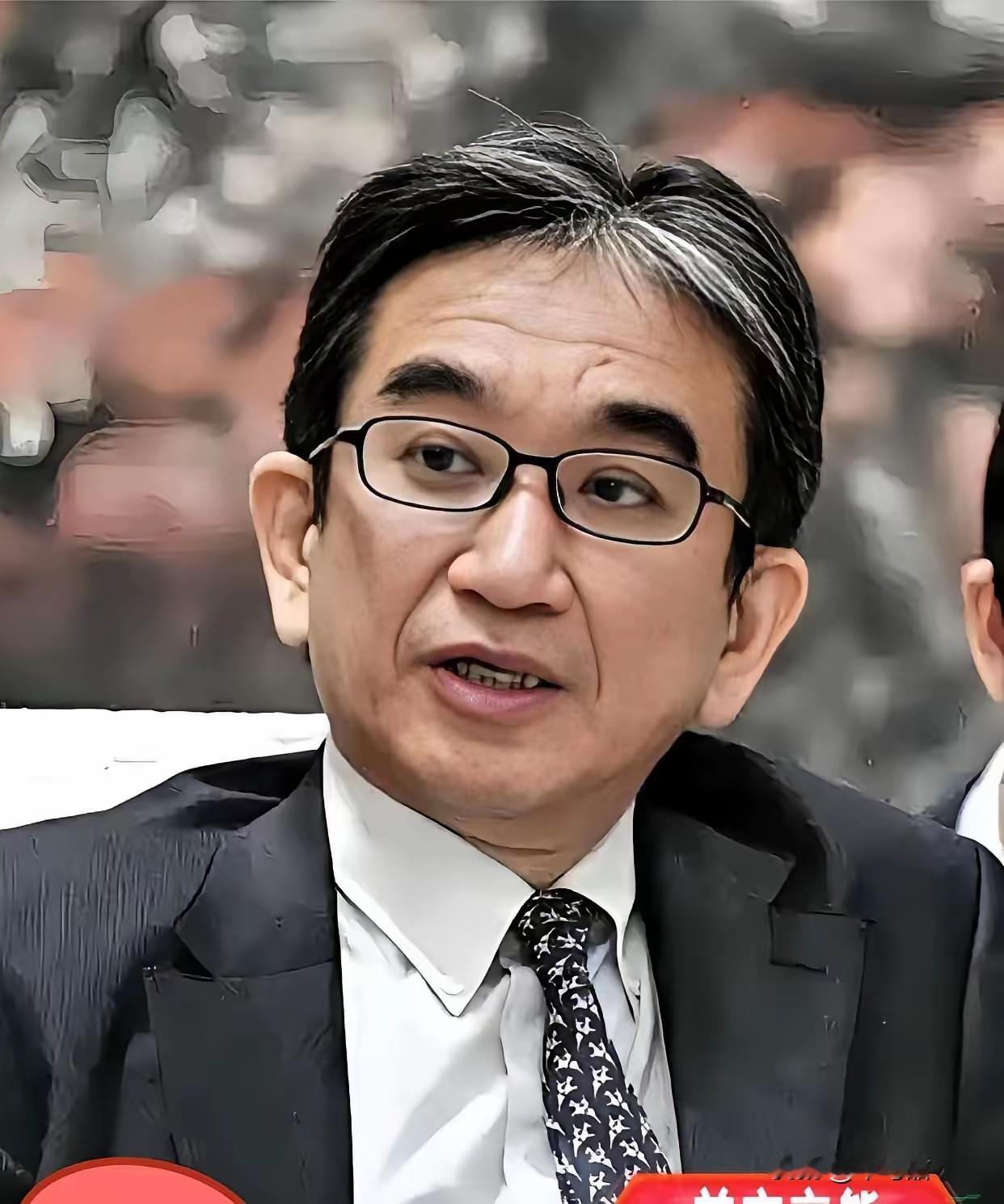 就在刚刚
​​日本前驻华大使垂秀夫突然公开表态了。
​​据多家媒体转引，他在公开