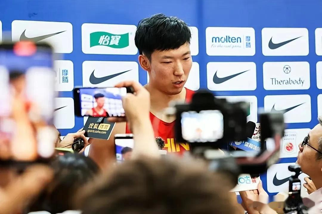 听听周琦为什么只在广东签一年合约

周琦：我为啥‘到广东只签1年。我认为广东队已