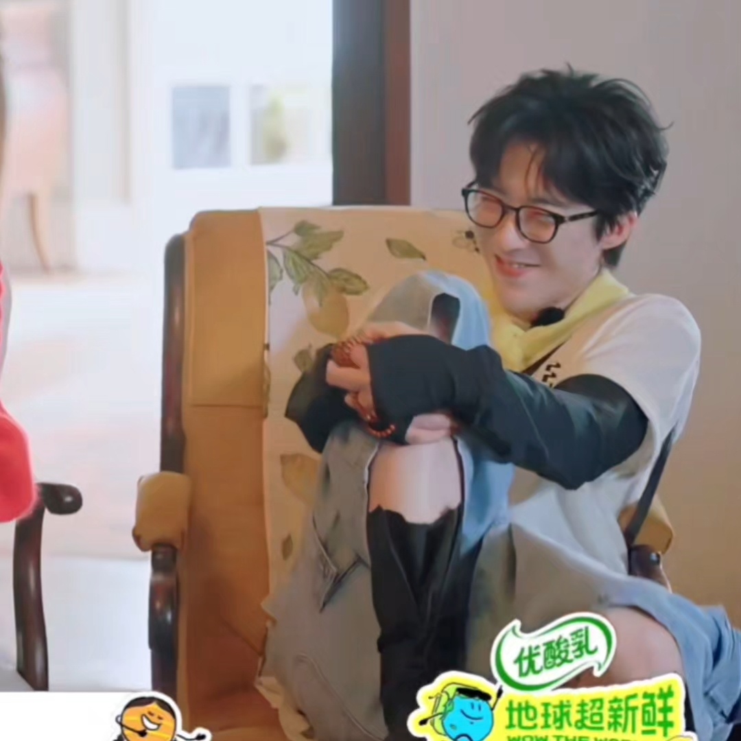 好傻一只小猪˙Ꙫ˙ 摩登兄弟