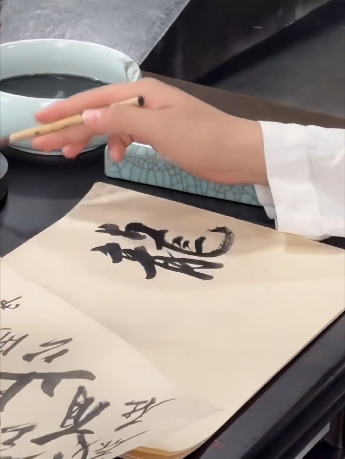 《令人心动的offer》收官，王子奇手写信满是真诚，无华丽辞藻却精准接住2025