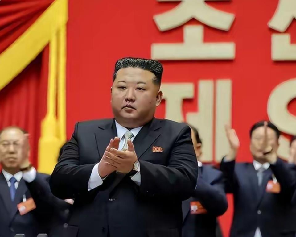 朝鲜赴俄参战在战略层面收获颇丰。
从军事角度看，2024年8月朝鲜应约派兵，约1