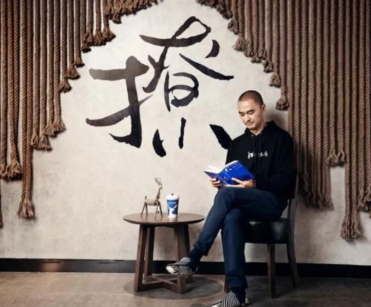 “医学博士”冯唐一句话戳中女性“要害”，他说：“女人最愚蠢的行为，就是不好好读书