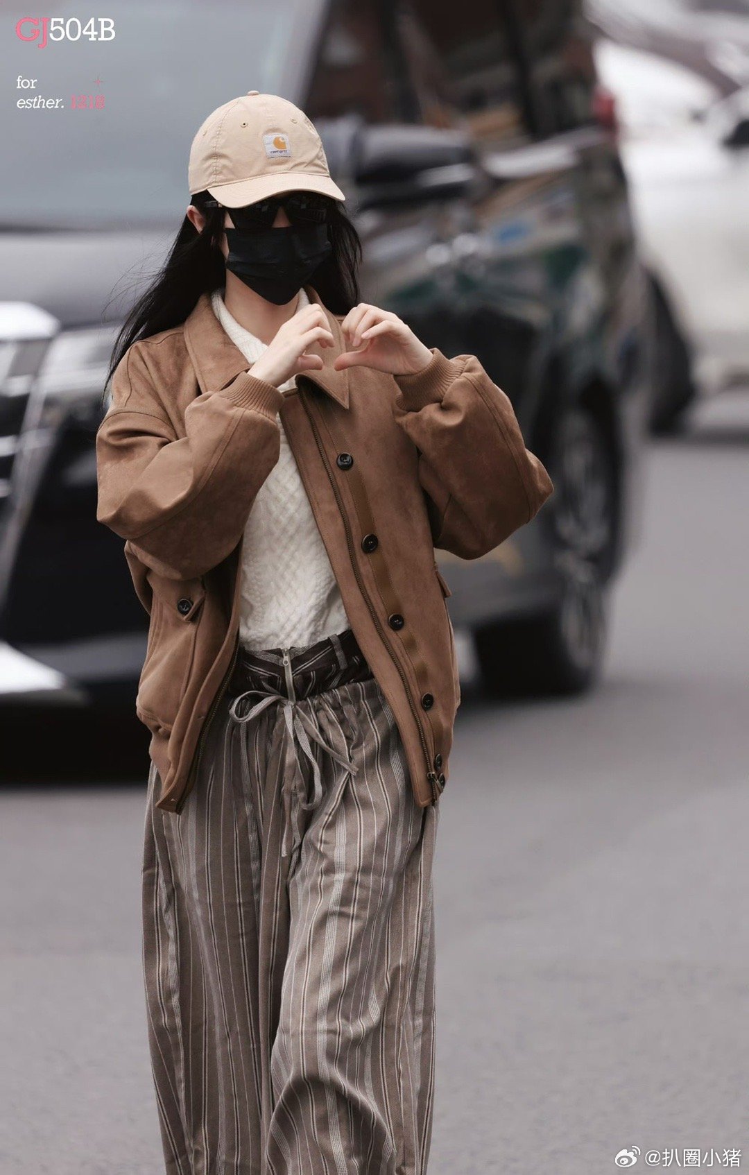 虞书欣《云初令》今日上班路透～花式比心的欣欣可爱的哎虞书欣云初