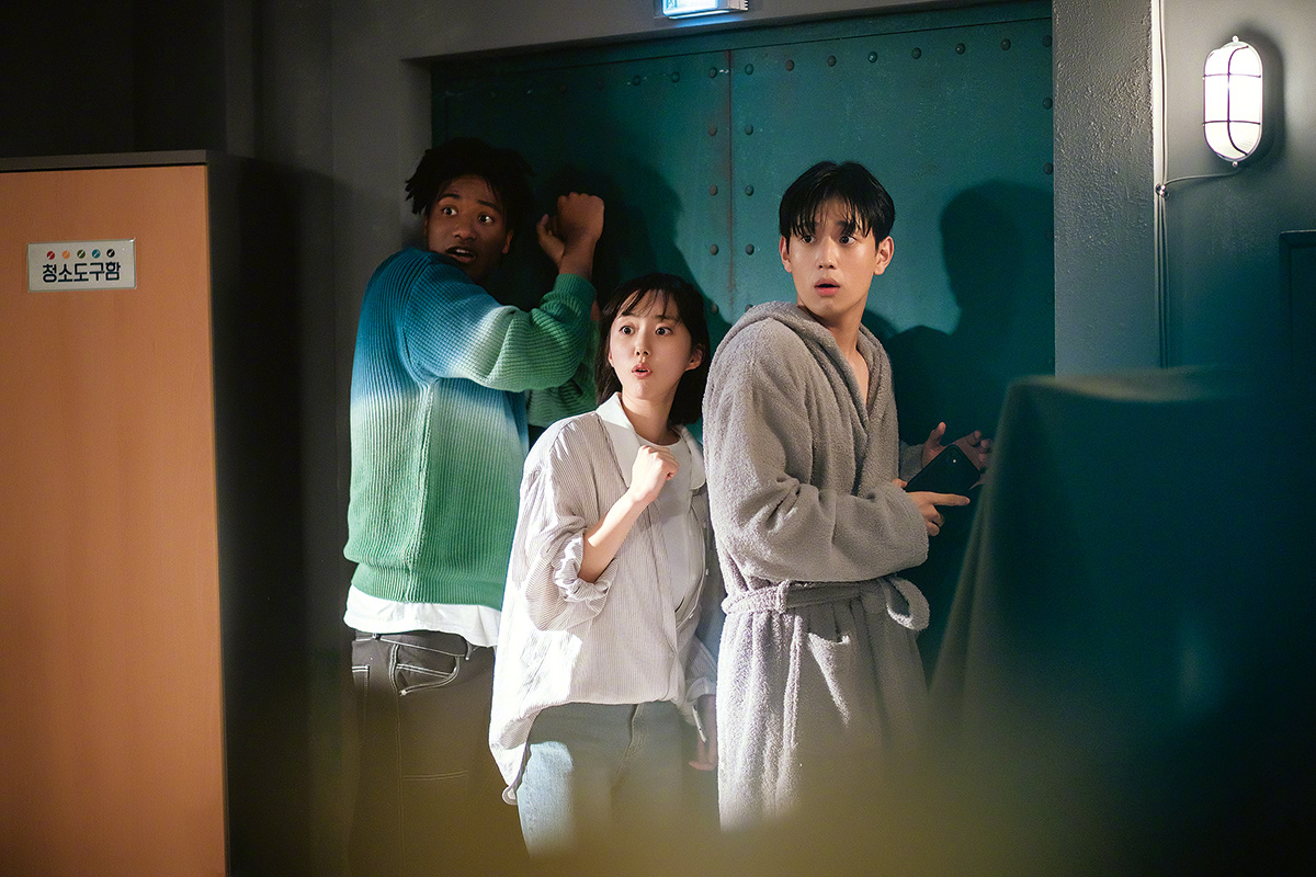 韩剧回顾 如果明天地球灭亡就好了 首播5周年主演：朴世婉、申炫承、崔荣宰、Min