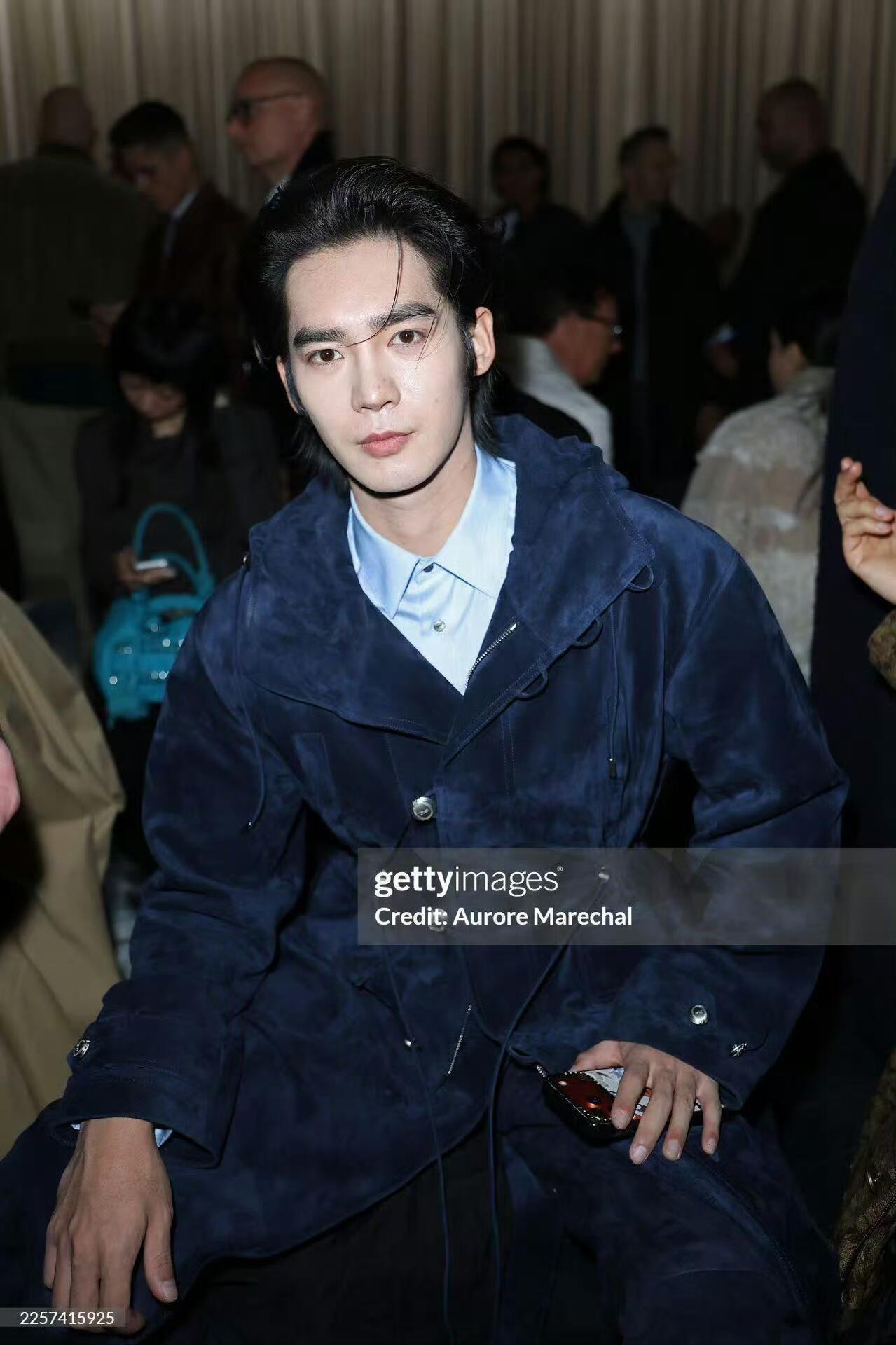 于适G社生图会被质疑是站姐的程度？帅得无可辩驳 