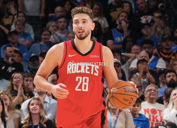 NBA常规赛，火箭118-114击败步行者，取得3连胜。本场比赛申京状态出色，首