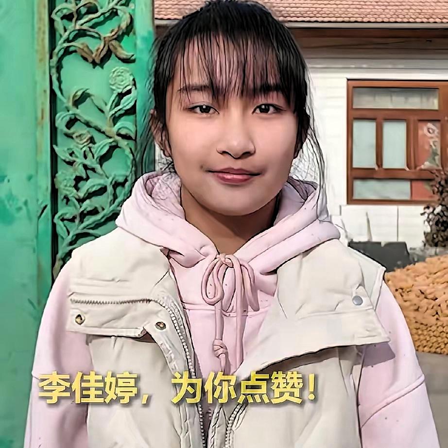 宁夏13岁女孩冰窖救人，
​最好的回报来了，
​不是4岁男孩一家提礼物上门感谢，