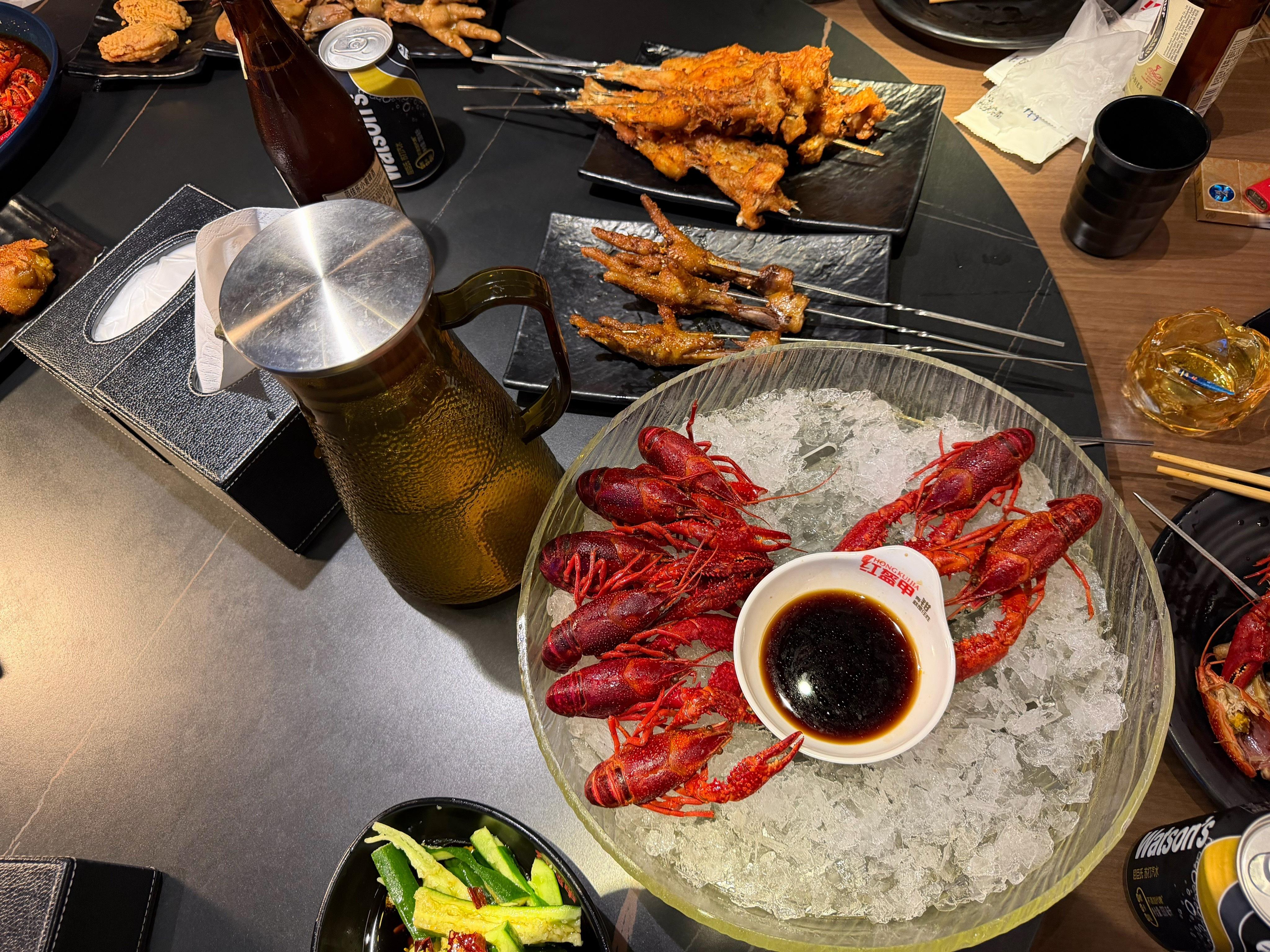 稍微吃点喝点 