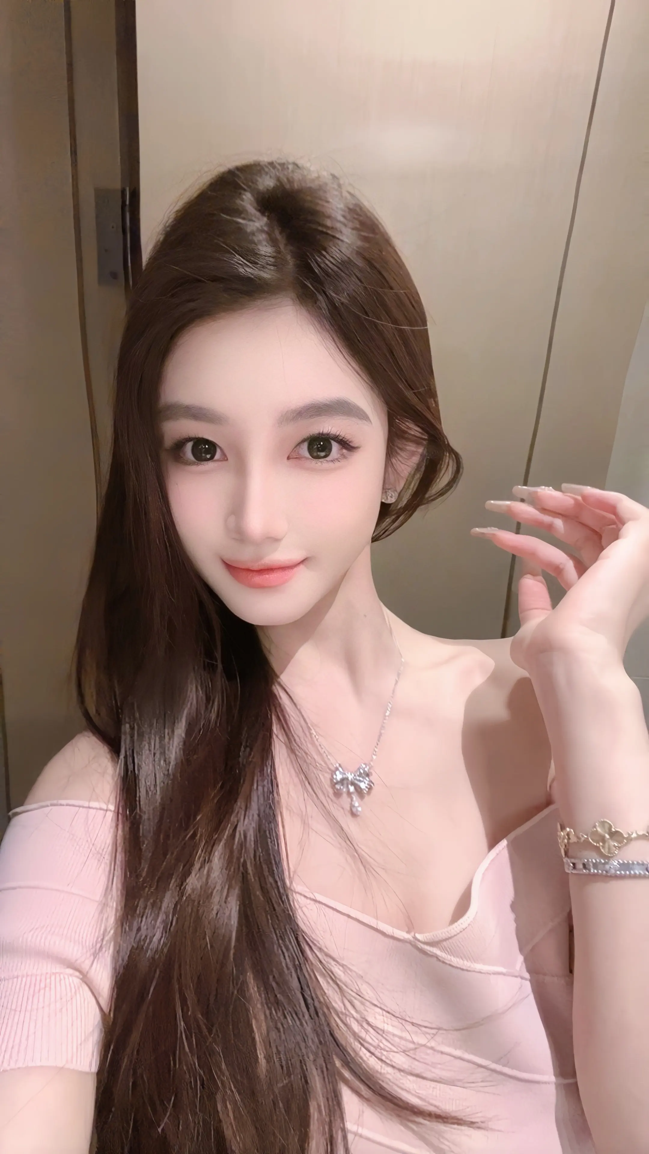 人总是靠分开后的痛觉 来分辨爱意的深浅