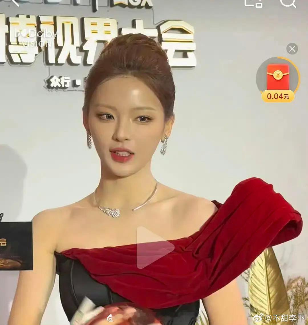 杨超越不准染头发！ ​​​