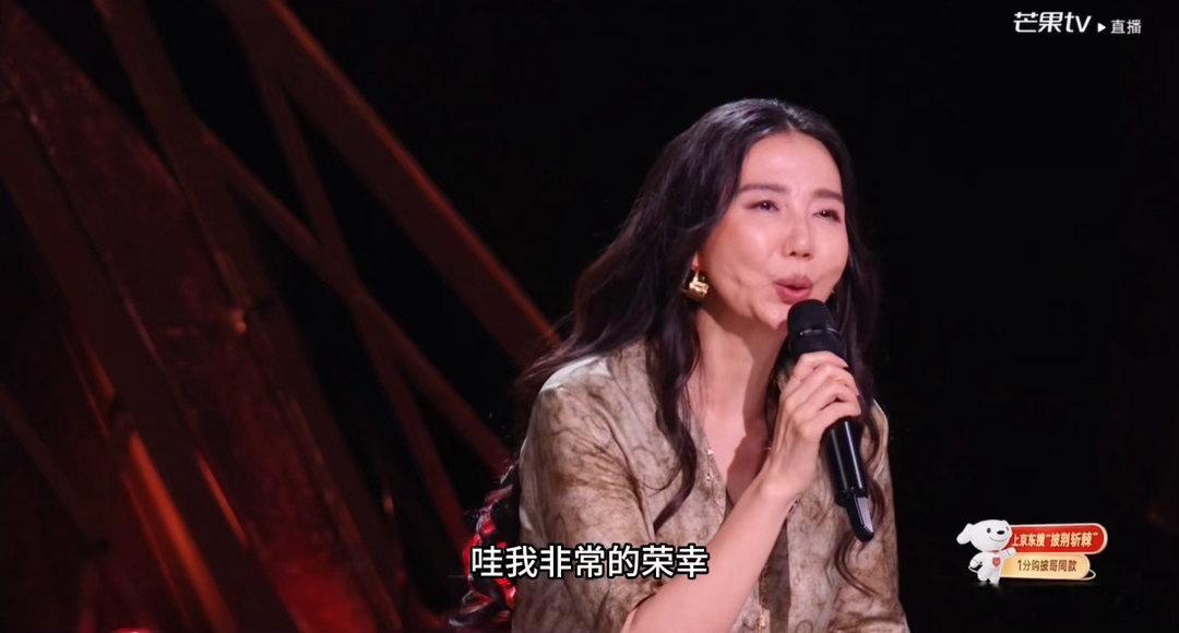 阿朵回应被曾辉陈若轩拜师 有人看重结果，阿朵看重过程。她说事先并不知道会被拜师，