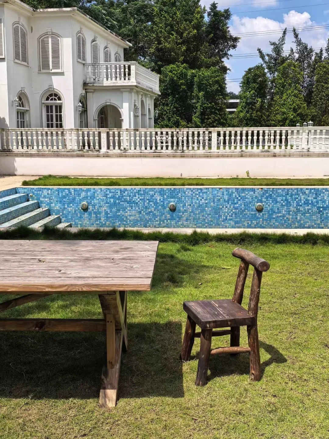 这段话文字给了我很大的力量，有时候在生活中迷失自己，找不到方向感，总觉...