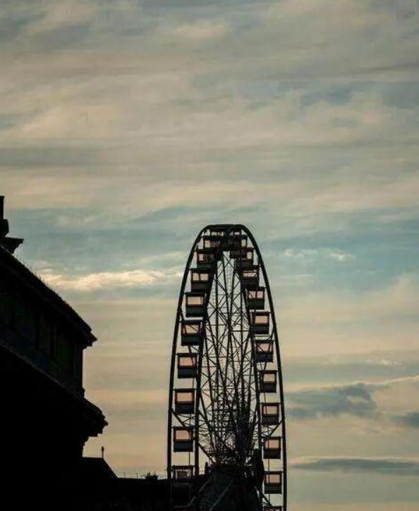 荆州人藏在心底的遗憾！最大废弃游乐园，停业近九年无人问津
有没有荆州人还记得，当