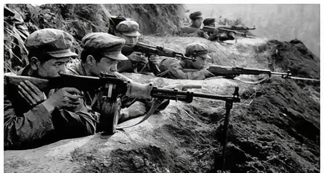 许世友攻打越南谅山有多狠？下令不准留一间房，越军一个团剩72人
 
其实早在开打