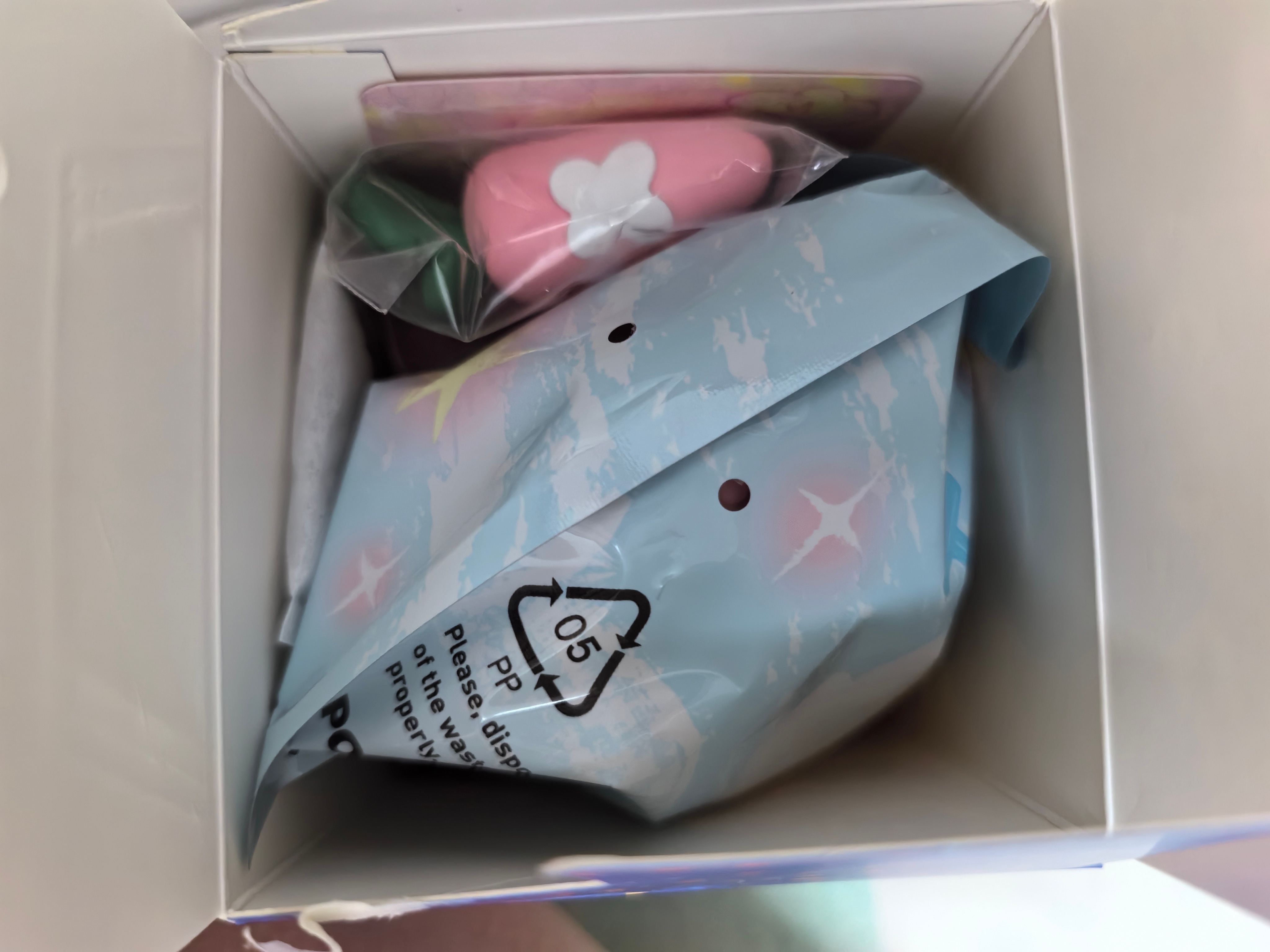 罗晋后援会十六周年最美时光只因罗晋翻车2个之后终于买到了“萝卜守卫”，太开心了✌