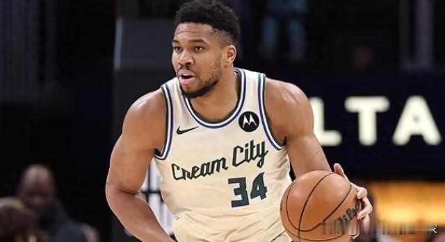 热火仍不死心计划在夏天再次追求字母哥
据热火随队记者Barry Jackson透