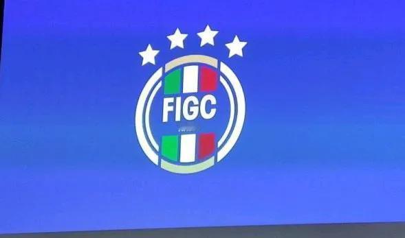 🇮🇹意大利足球🇮🇹
最近的意大利前锋们心病都很严重
尤其是基耶萨和斯卡马