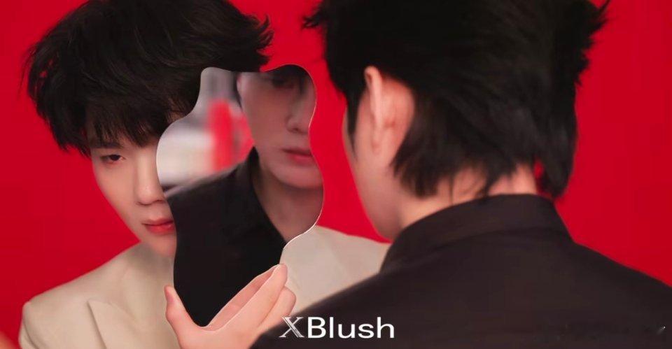 看成图我还以为是后期ps的呢，结果居然是直接实拍的……看拍摄过程感觉比成图更涩了